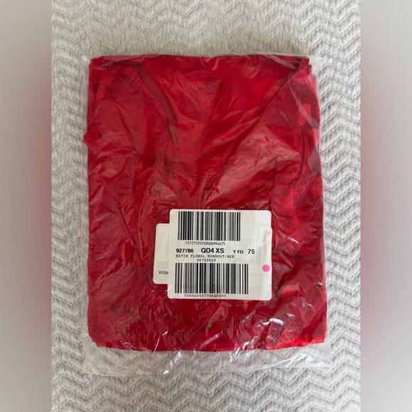 Victoria’s Secret Satin Slip Midi Dress Red Floral Burnout VS Archives - Picture 2 of 4